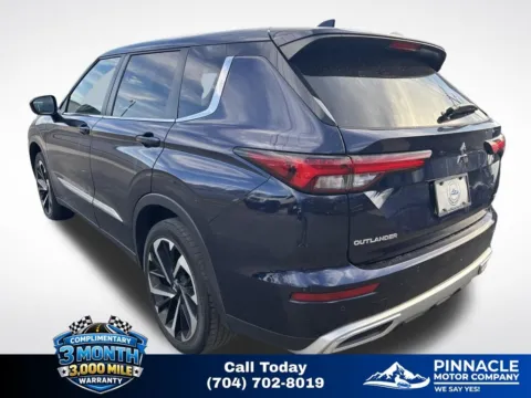 More photos of 2022 Mitsubishi Outlander SE at Pinnacle Motor Company LKN, NC
