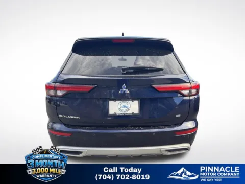 More photos of 2022 Mitsubishi Outlander SE at Pinnacle Motor Company LKN, NC
