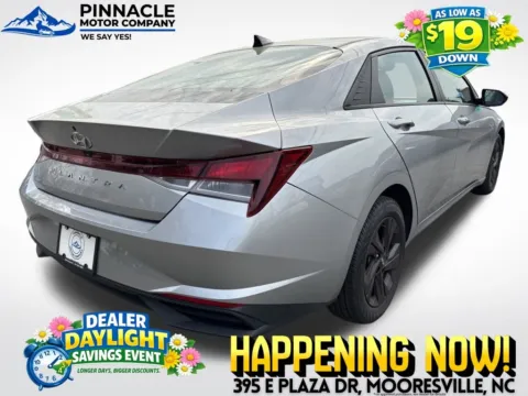 Another view of 2022 Hyundai Elantra SEL for sale in Mooresville, NC at Pinnacle Motor Company LKN