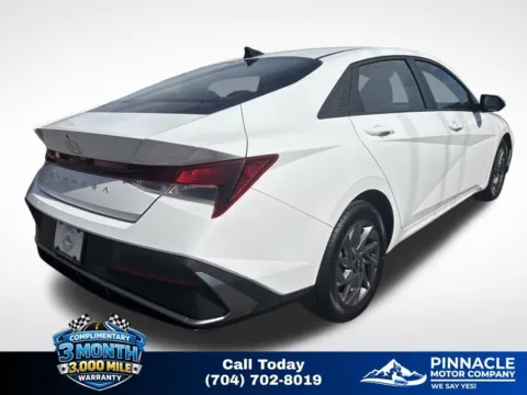 More photos of 2024 Hyundai Elantra SEL at Pinnacle Motor Company LKN, NC