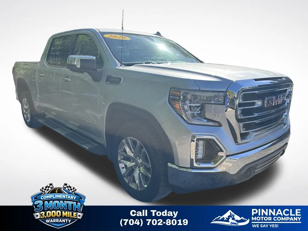 2020 GMC Sierra 4WD Crew Cab Short Box SLT's photo
