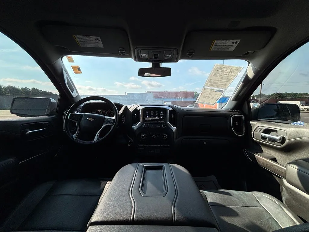 2021 Chevrolet Silverado 1500 LTZ - Photo 15