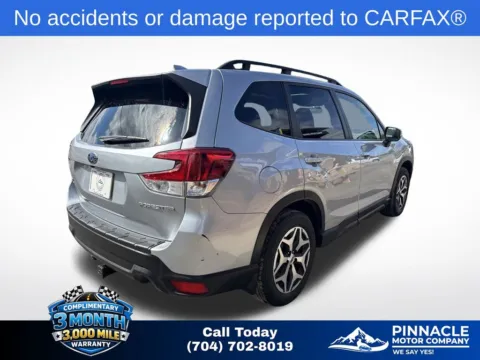 More photos of 2022 Subaru Forester Premium at Pinnacle Motor Company LKN, NC