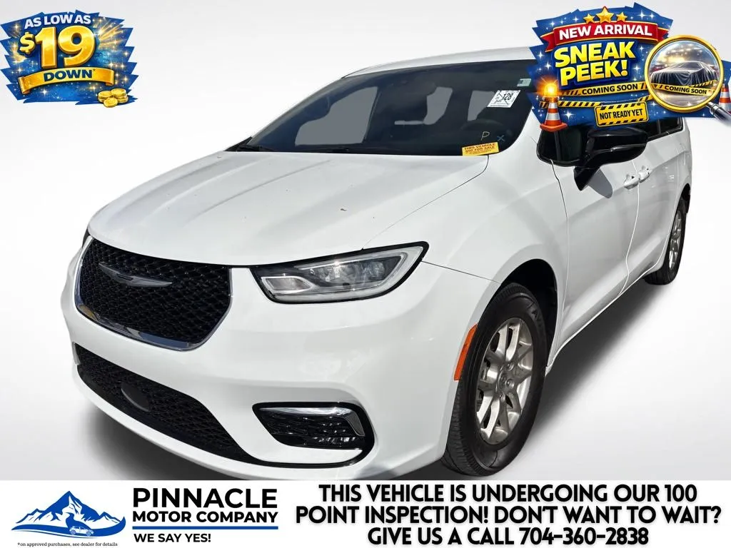 Vehicle Image 2