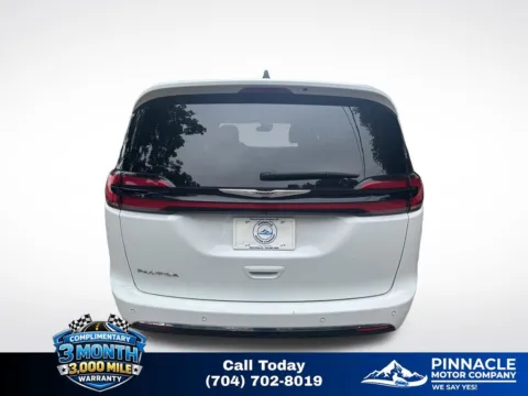 More photos of 2025 Chrysler Pacifica Select at Pinnacle Motor Company LKN, NC