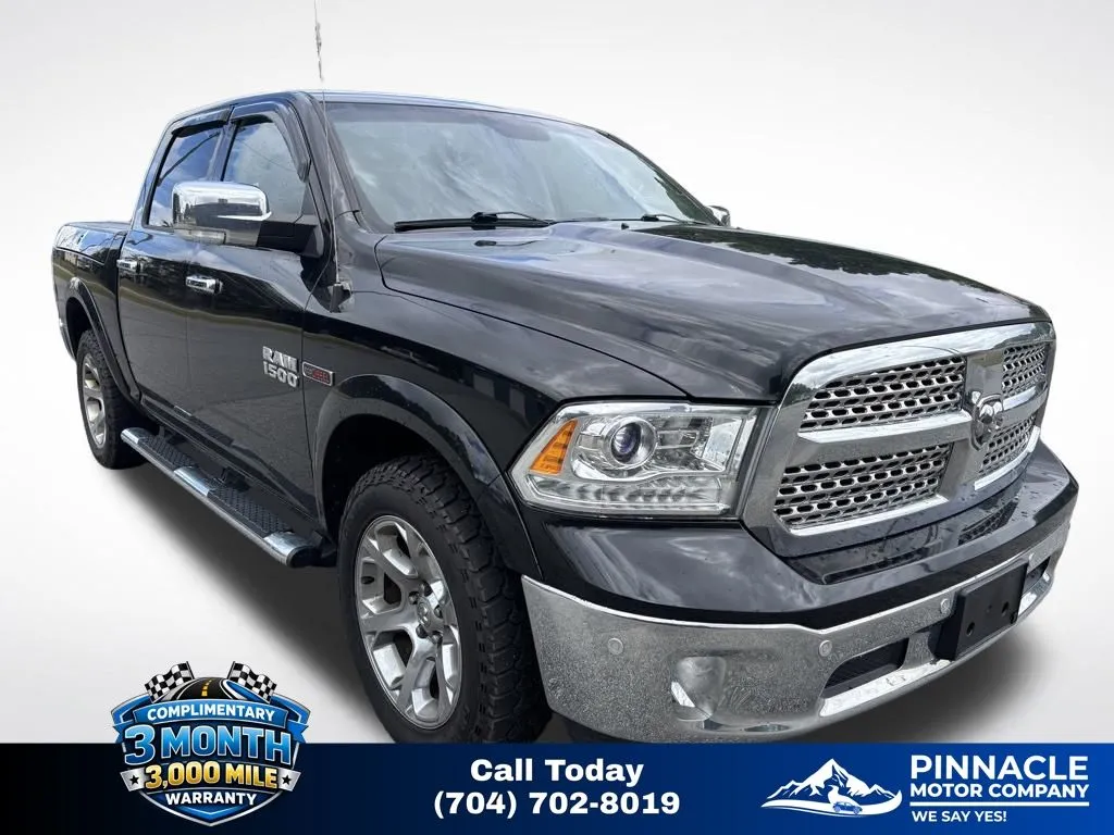 2017 RAM 1500 Laramie 4x4 Crew Cab 5'7's photo