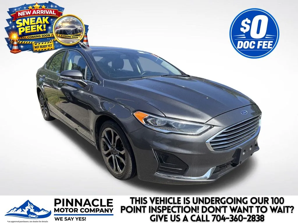 2020 Ford Fusion SEL FWD's photo