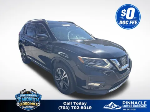 Black 2017 Nissan Rogue SL for sale in Mooresville, NC