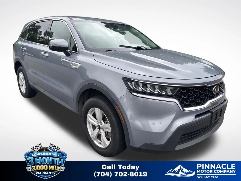 2021 Kia Sorento LX AT 4WD's photo