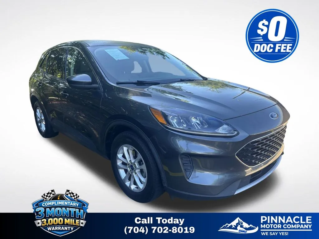 2020 Ford Escape SE FWD's photo