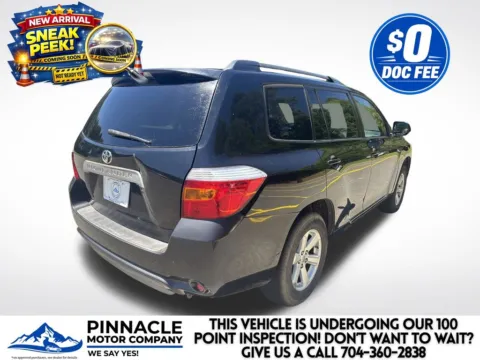 Another view of 2010 Toyota Highlander for sale in Mooresville, NC at Pinnacle Motor Company LKN