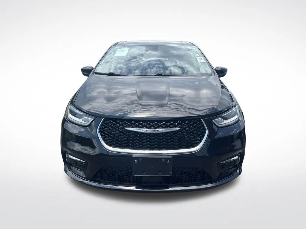 2024 Chrysler Pacifica Touring L - Photo 8