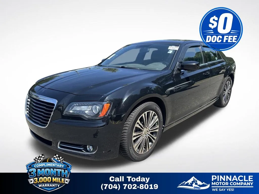 Black 2013 Chrysler 300 S for sale in Mooresville, NC