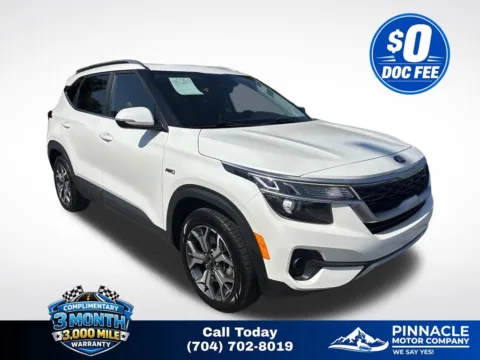 White 2021 Kia Seltos EX for sale in Mooresville, NC