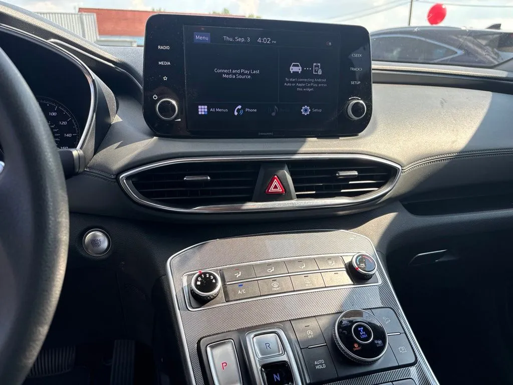 2022 Hyundai Santa Fe SEL - Photo 13