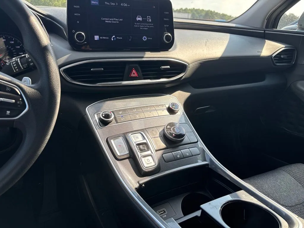 2022 Hyundai Santa Fe SEL - Photo 20