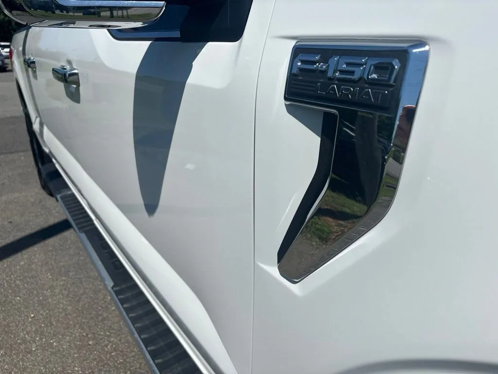 2023 Ford F-150 Lariat - Photo 30