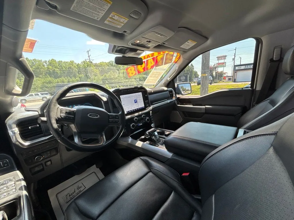 2023 Ford F-150 Lariat - Photo 17