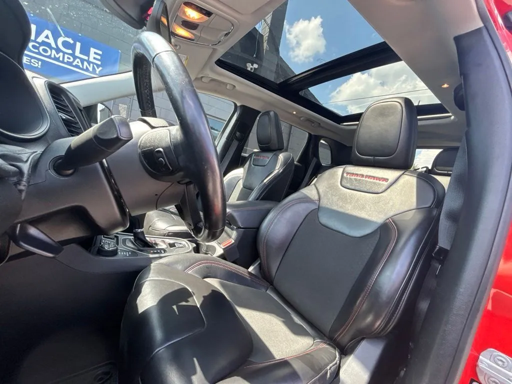 2021 Jeep Cherokee Trailhawk - Photo 15