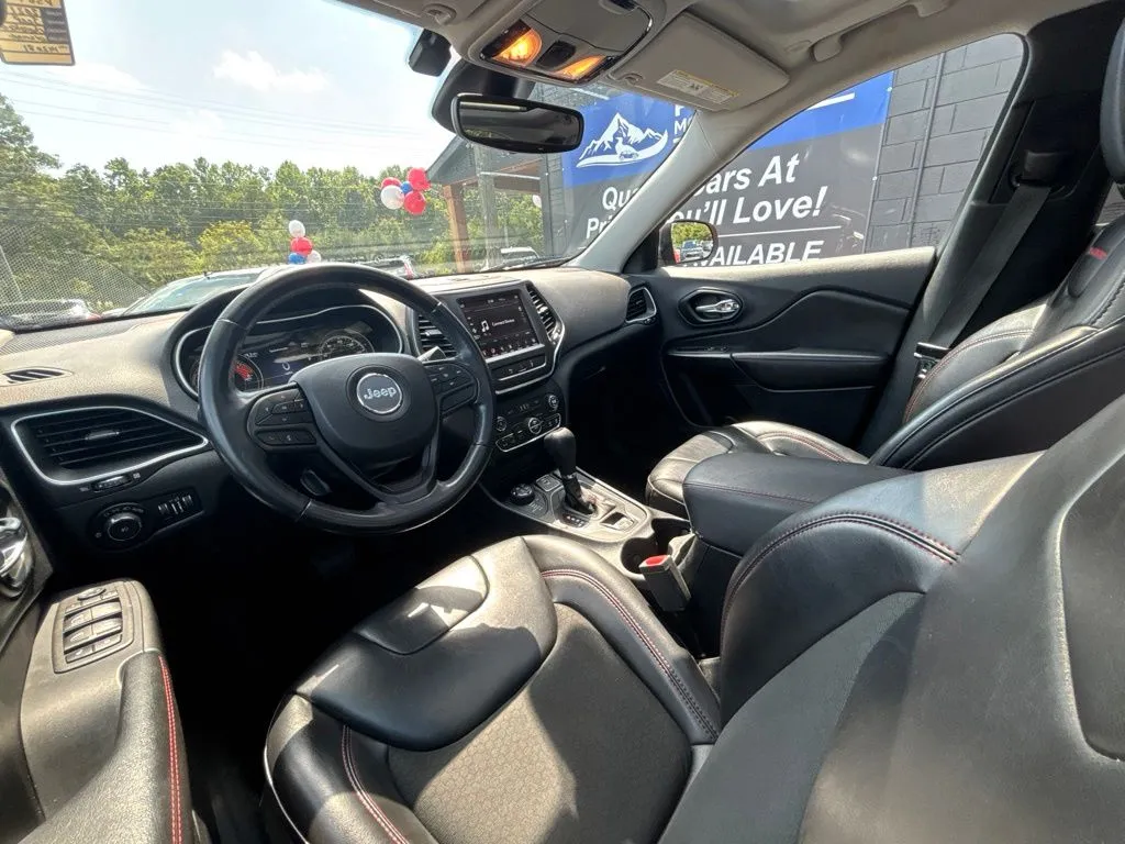 2021 Jeep Cherokee Trailhawk - Photo 16