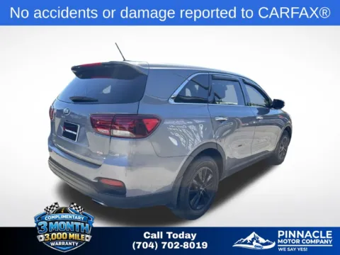 More photos of 2020 Kia Sorento L at Pinnacle Motor Company LKN, NC