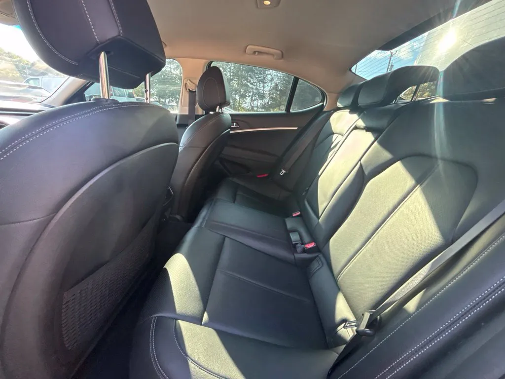 2023 GENESIS G70 Standard - Photo 22
