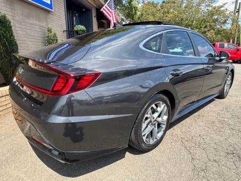 Another view of 2022 Hyundai Sonata SEL for sale in Mooresville, NC at Pinnacle Motor Company LKN