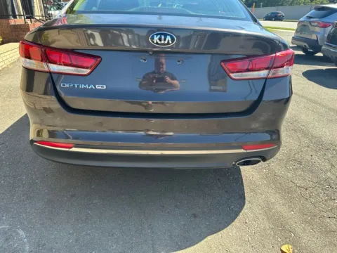 More photos of 2018 Kia Optima LX at Pinnacle Motor Company LKN, NC