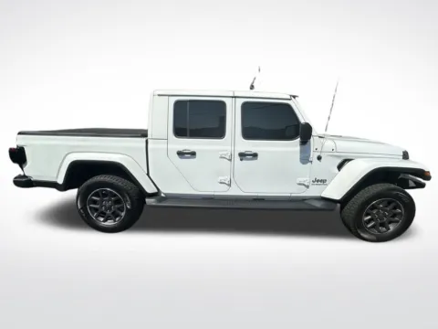 Photos of 2020 Jeep Gladiator Overland for sale in Mooresville, NC at Pinnacle Motor Company LKN