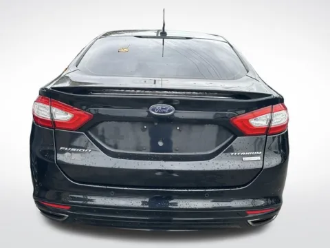 More photos of 2016 Ford Fusion Titanium at Pinnacle Motor Company LKN, NC
