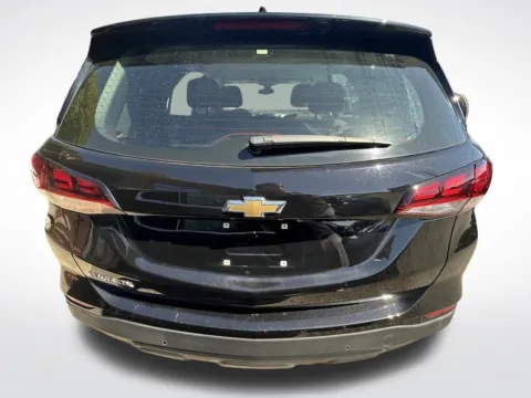 More photos of 2022 Chevrolet Equinox LS at Pinnacle Motor Company LKN, NC