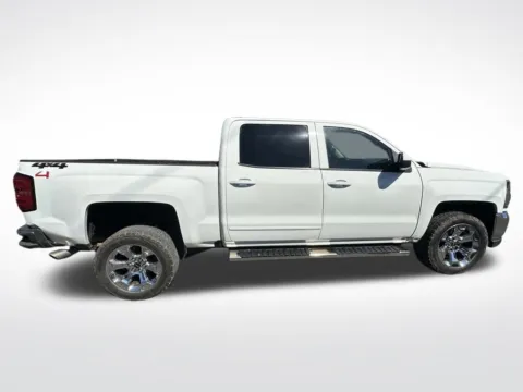 Photos of 2018 Chevrolet Silverado 1500 LT for sale in Mooresville, NC at Pinnacle Motor Company LKN