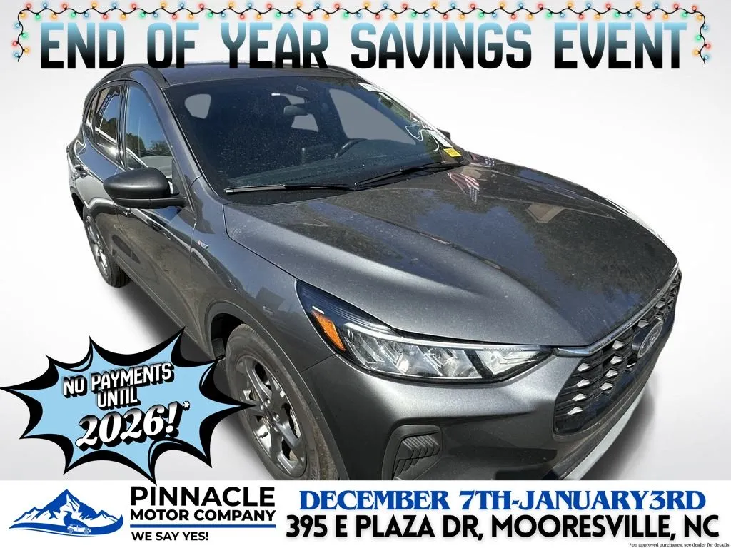 2025 Ford Escape ST-Line's photo