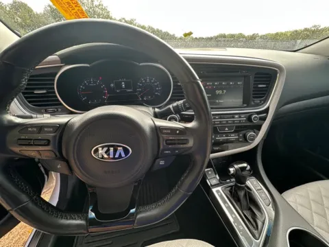 More photos of 2014 Kia Optima SXL at Pinnacle Motor Company LKN, NC