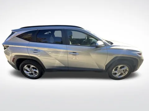 Photos of 2023 Hyundai Tucson SEL for sale in Mooresville, NC at Pinnacle Motor Company LKN