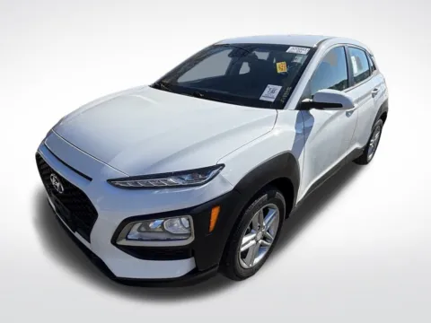 More photos of 2021 Hyundai Kona SE at Pinnacle Motor Company LKN, NC
