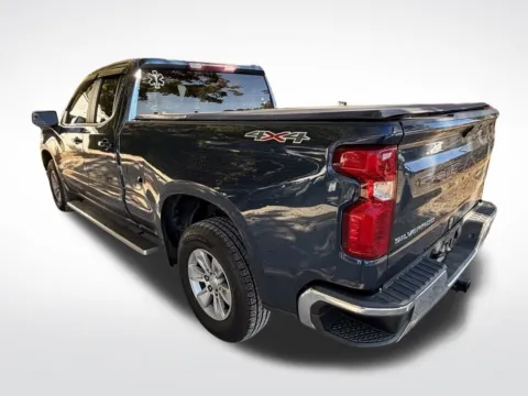 More photos of 2019 Chevrolet Silverado 1500 LT at Pinnacle Motor Company LKN, NC