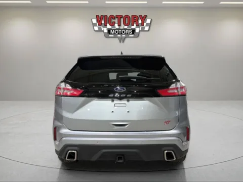 More photos of 2022 Ford Edge ST AWD 4dr Crossover at Victory Motors Lake Orion, MI