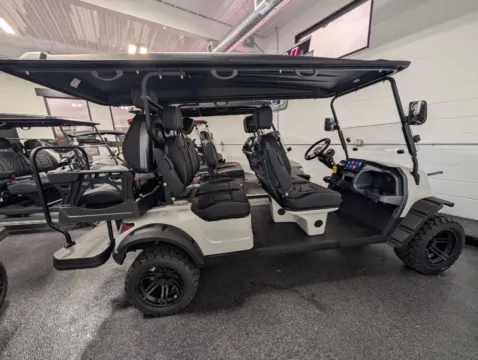 More photos of 2025 PDG-GREYSON COSTCO 6 SEATER at Victory Motors Lake Orion, MI