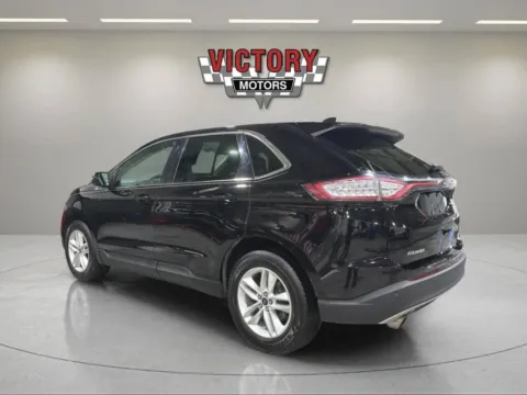 Another view of 2017 Ford Edge SEL AWD 4dr Crossover for sale in Lake Orion, MI at Victory Motors Lake Orion