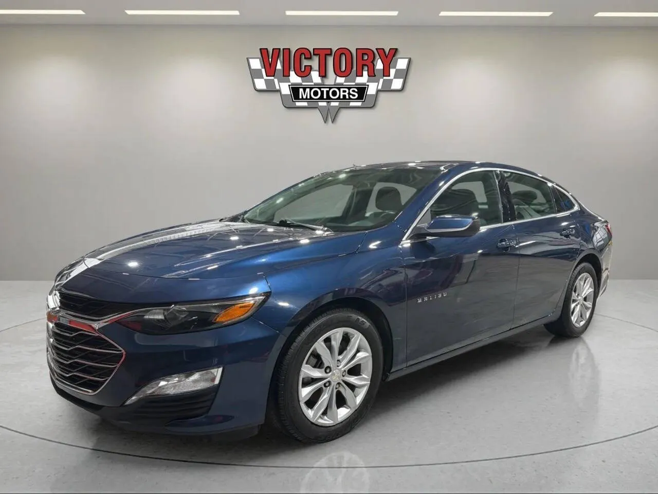 Blue 2019 Chevrolet Malibu LT 4dr Sedan for sale in Lake Orion, MI