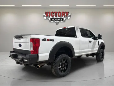 More photos of 2017 Ford F-250 Super Duty XLT 4x4 4dr SuperCab 6.8 ft. SB Pickup at Victory Motors Lake Orion, MI