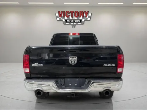More photos of 2019 RAM 1500 Classic Big Horn 4x4 4dr Crew Cab 6.3 ft. SB Pickup at Victory Motors Lake Orion, MI