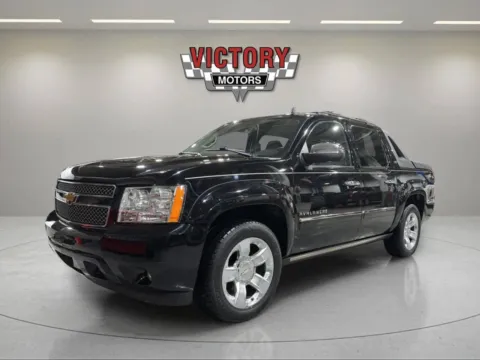 Black 2011 Chevrolet Avalanche LTZ 4x4 4dr Crew Cab Pickup for sale in Lake Orion, MI