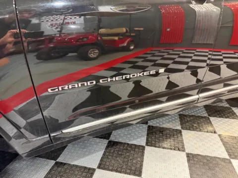 More photos of 2021 Jeep Grand Cherokee L Summit Reserve 4x4 4dr SUV at Victory Motors Lake Orion, MI