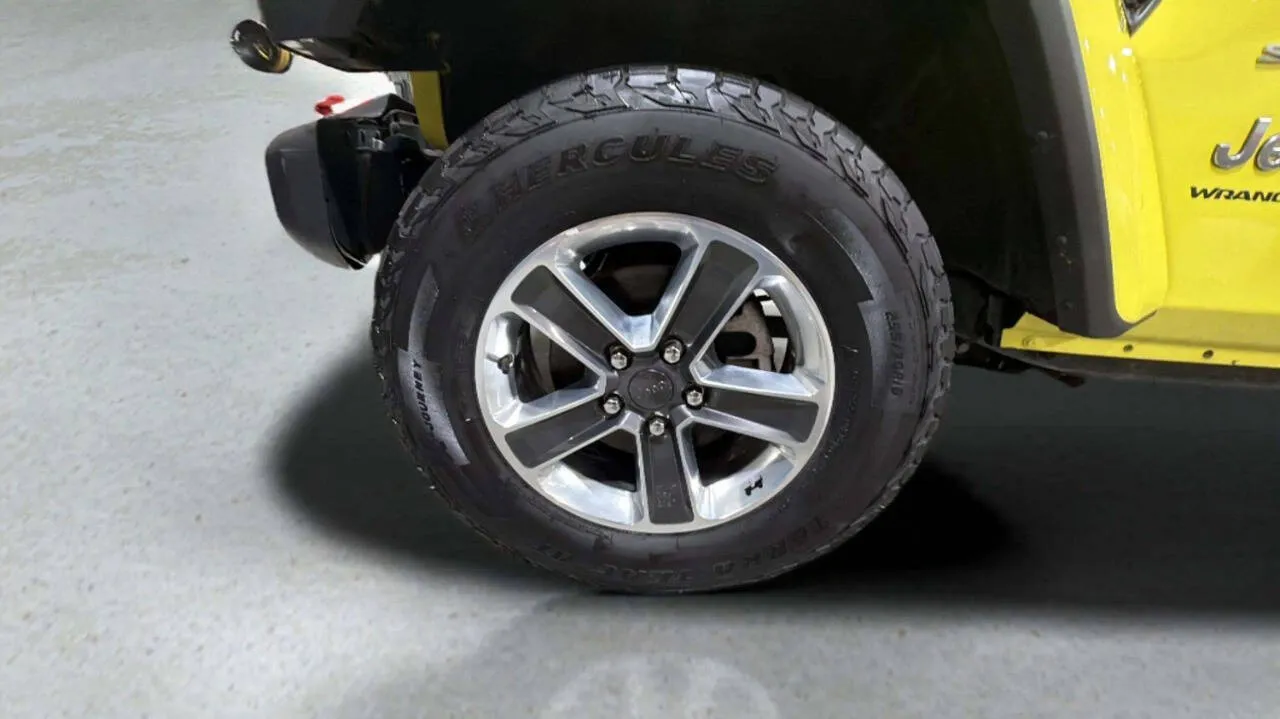 2023 Jeep Wrangler 4-Door Sahara - Photo 15
