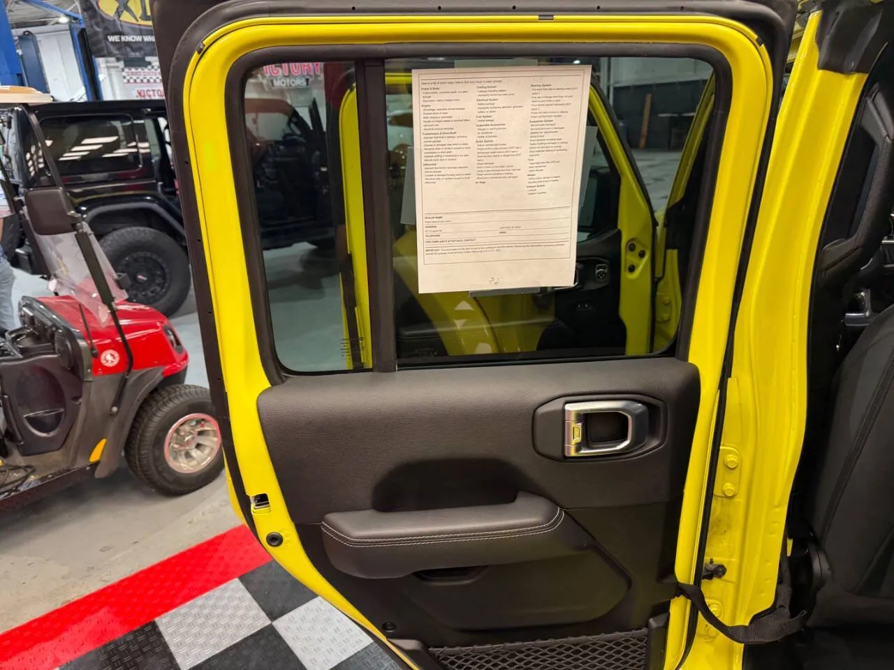 2023 Jeep Wrangler 4-Door Sahara - Photo 21