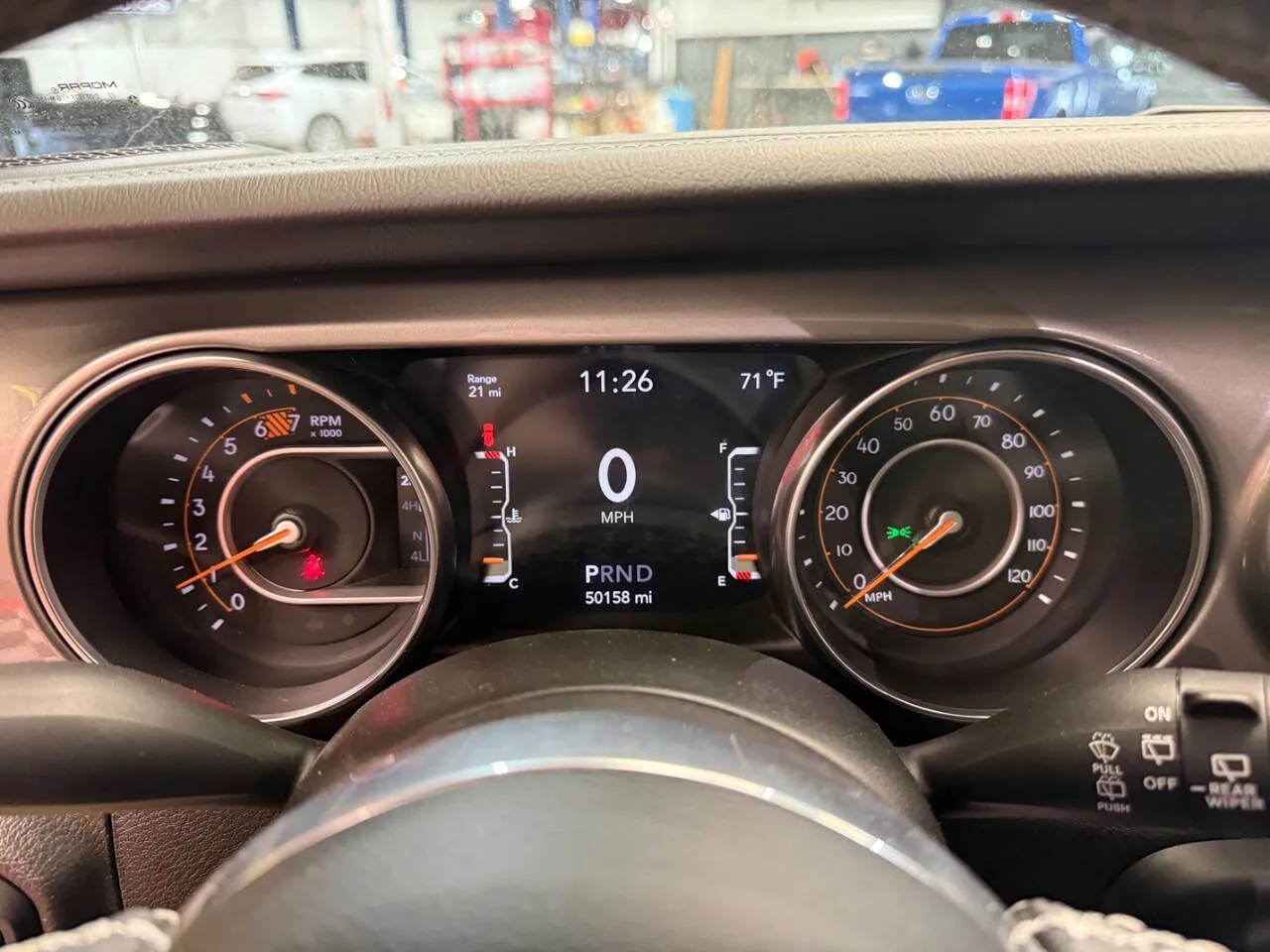 2023 Jeep Wrangler 4-Door Sahara - Photo 17