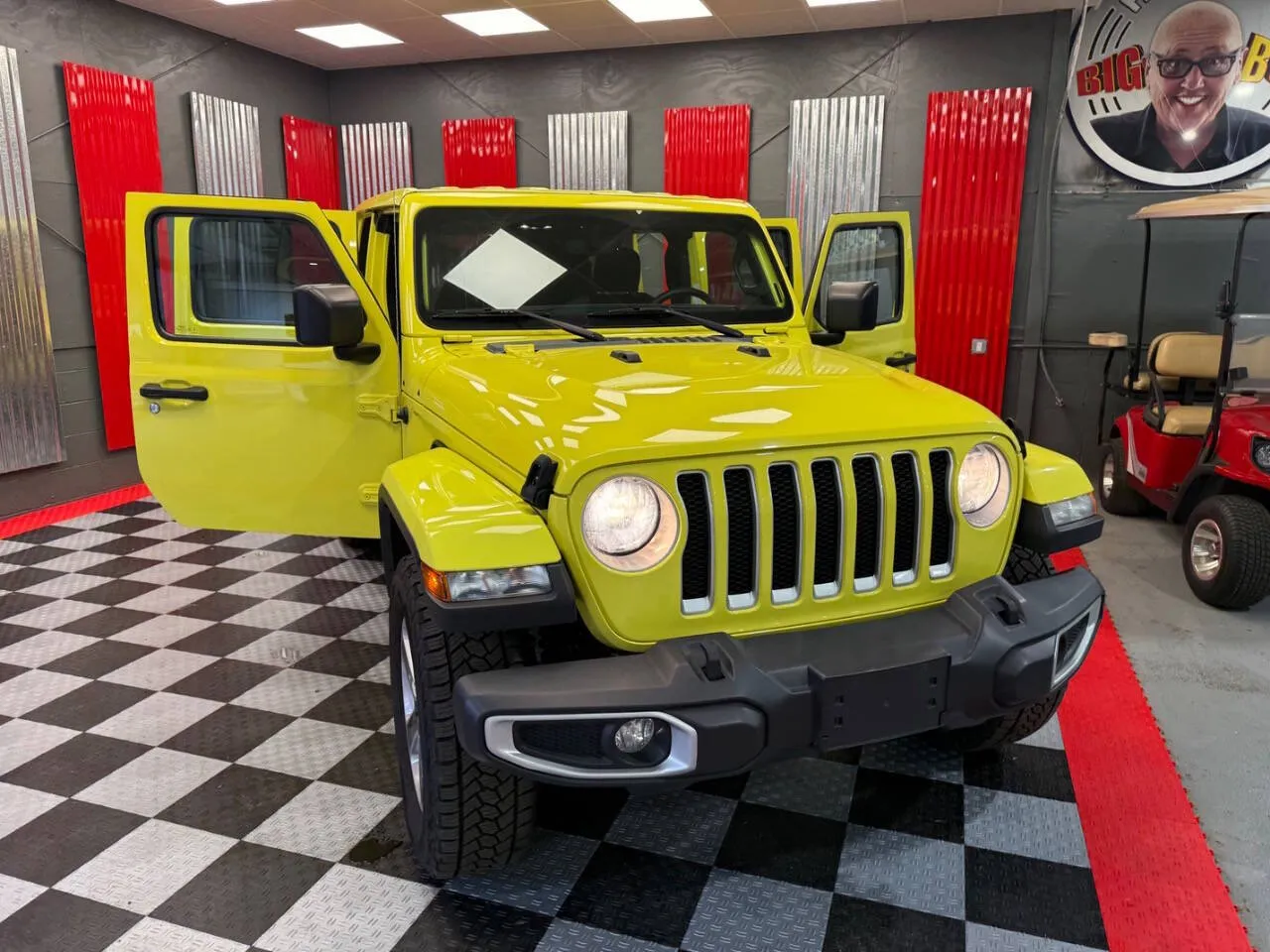 2023 Jeep Wrangler 4-Door Sahara - Photo 33