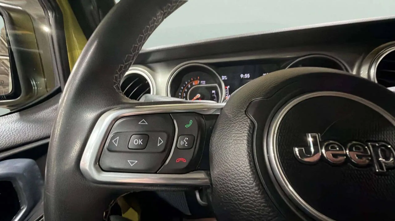 2023 Jeep Wrangler 4-Door Sahara - Photo 27